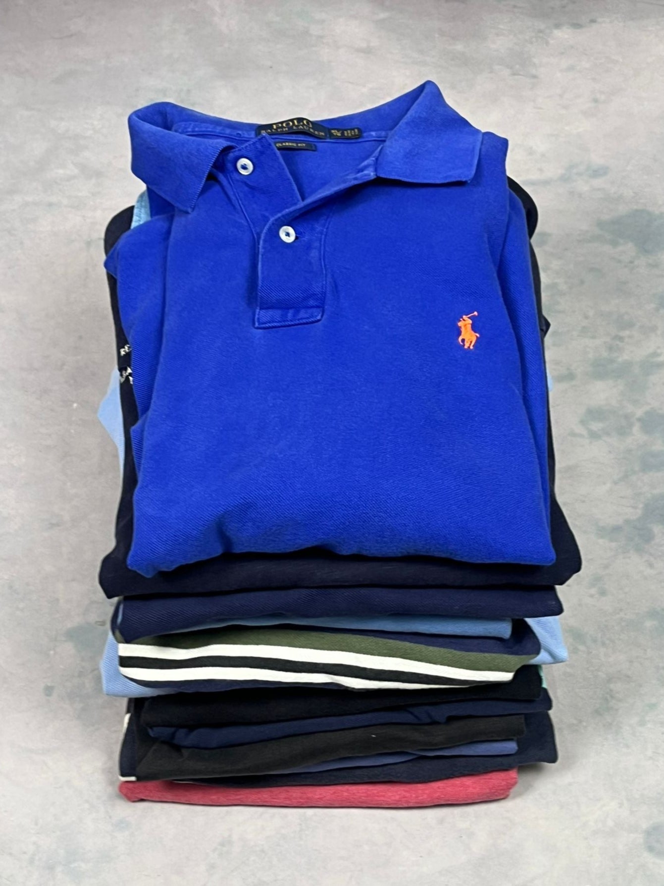 LOTE POLOS DE MARCA GRADO A REVENTA